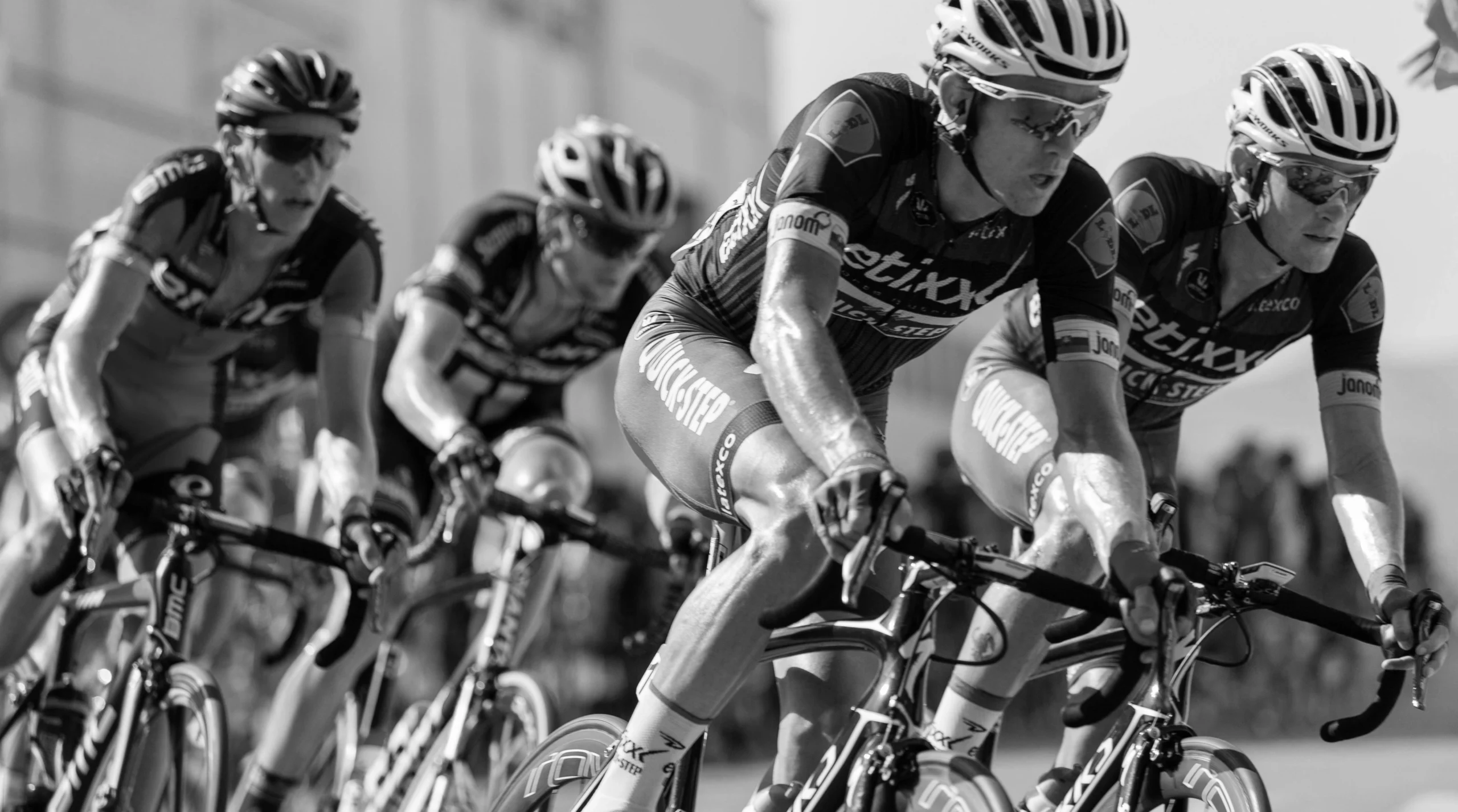 sumus agencia de marketing deportivo ciclismo